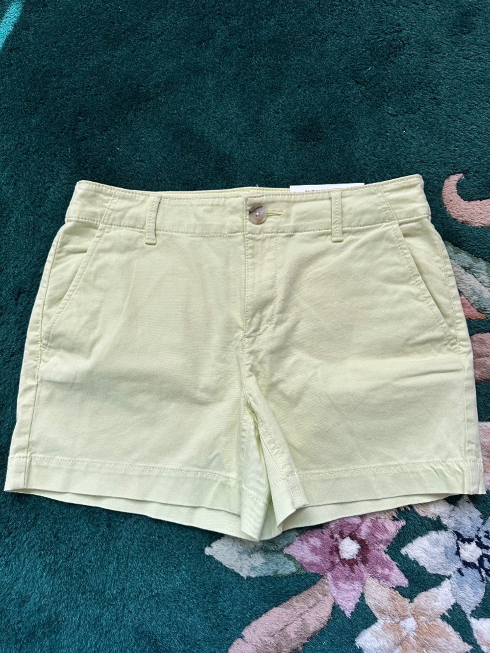 LOFT NWT lime green shorts size 2